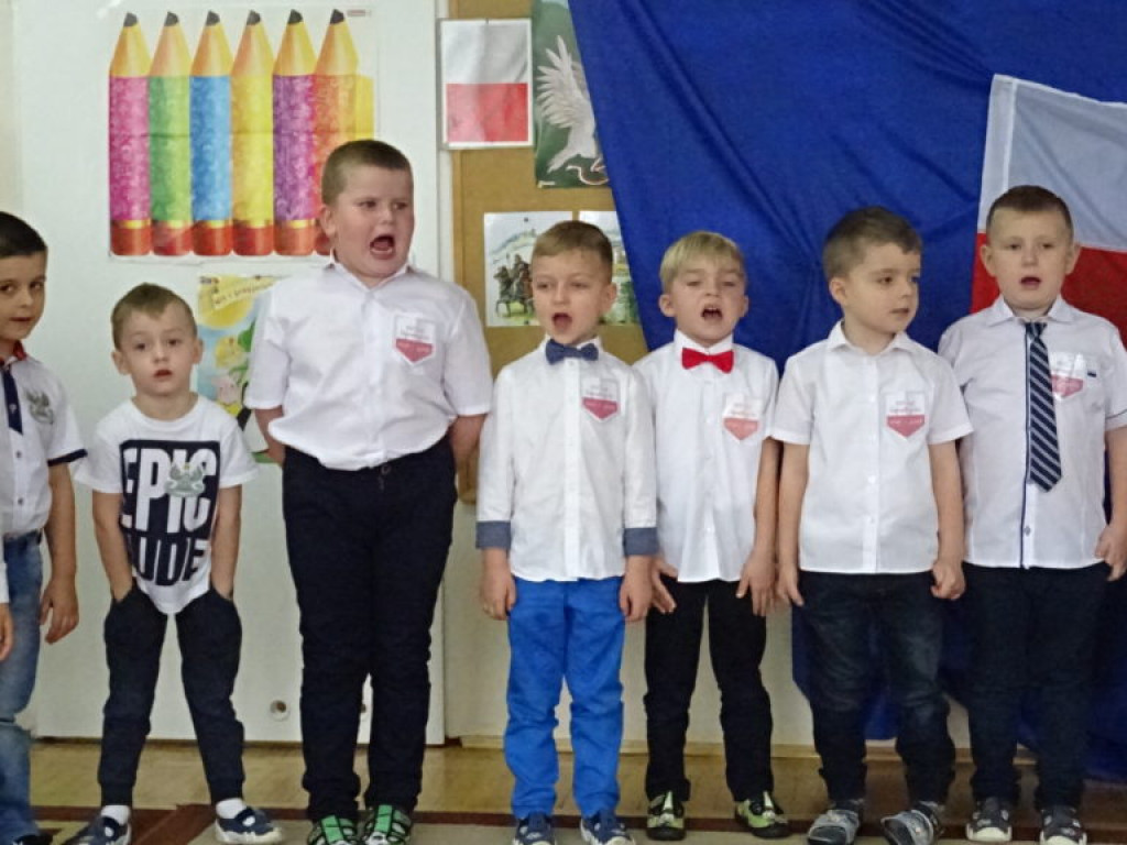 Przedszkolaki z Przedszkola Miejskiego nr 3 uczciły  