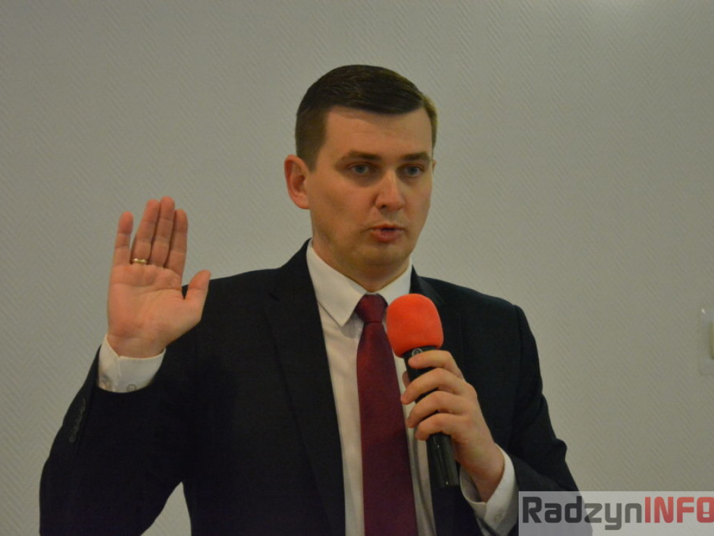 Radni powiatowi złożyli ślubowanie