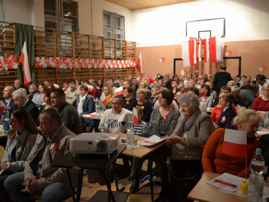 Niepodległościowa Wieczornica w Suchowoli