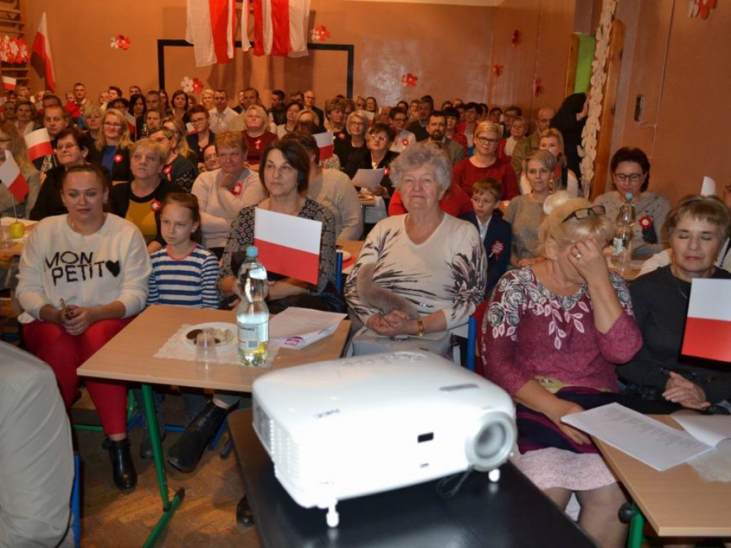 Niepodległościowa Wieczornica w Suchowoli