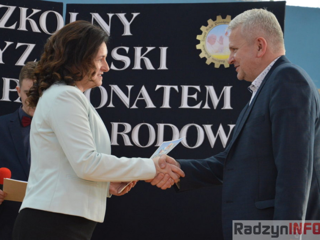 Parczew zwycięża w IV Międzyszkolnym Turnieju Fryzjerskim