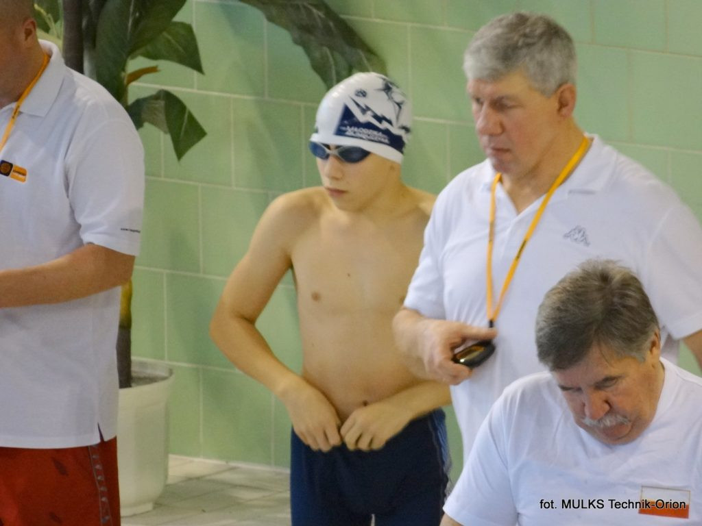 Ogólnopolskie Młodzieżowe Zawody Pływackie o 
