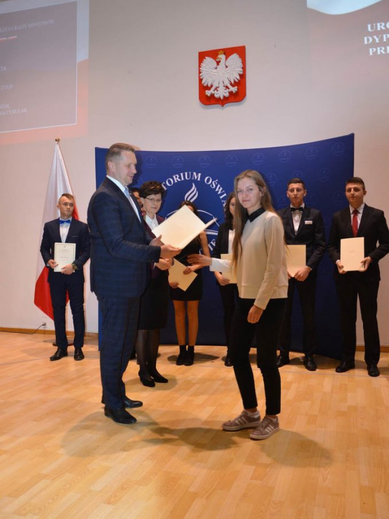 Stypendium Prezesa Rady Ministrów dla uczennic ZSP