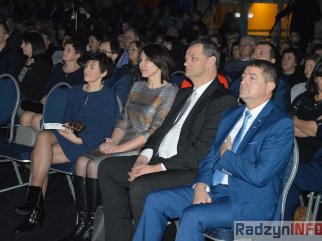 Arti Sentemo na Nowy Rok