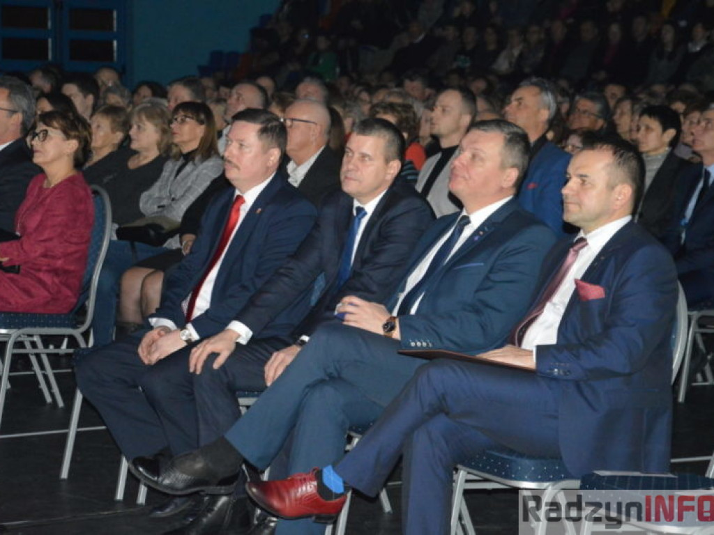 Arti Sentemo na Nowy Rok