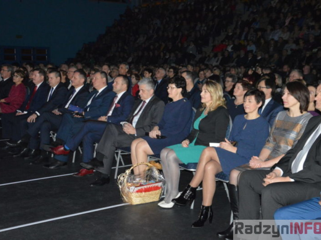 Arti Sentemo na Nowy Rok