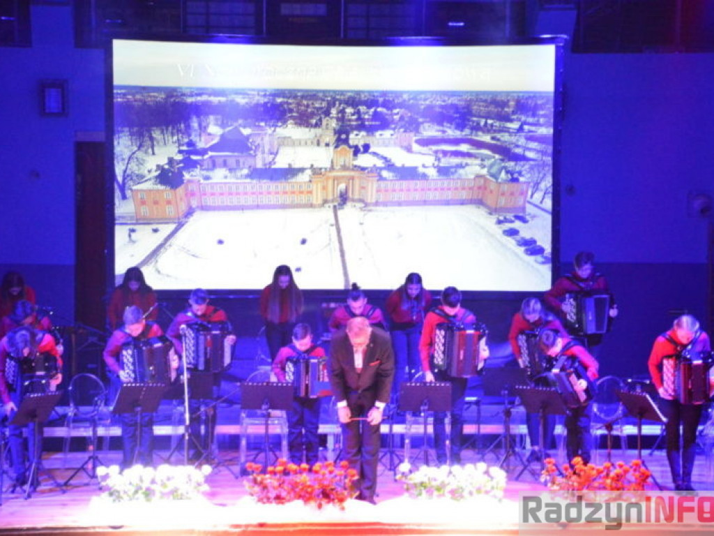 Arti Sentemo na Nowy Rok