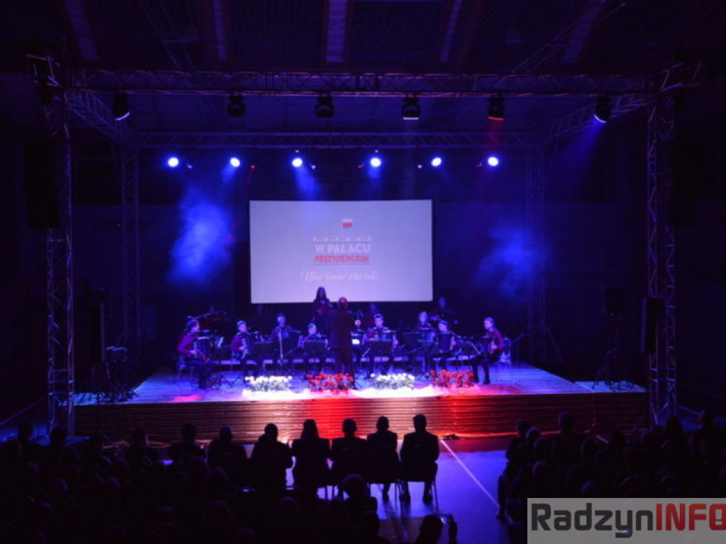 Arti Sentemo na Nowy Rok