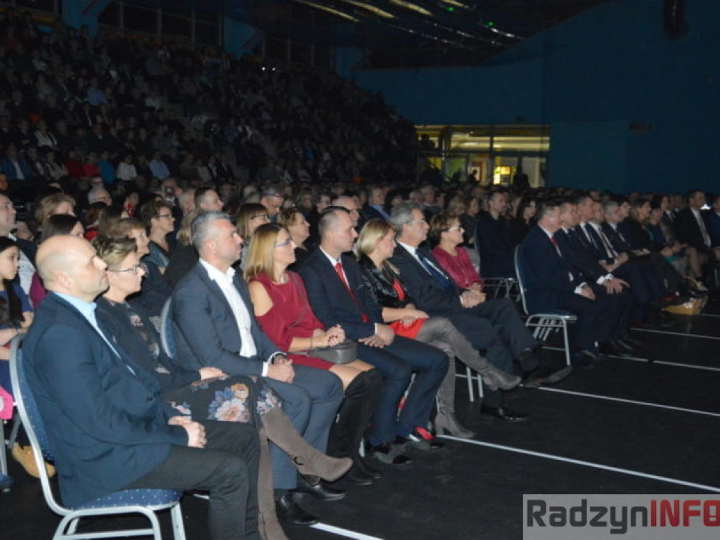 Arti Sentemo na Nowy Rok