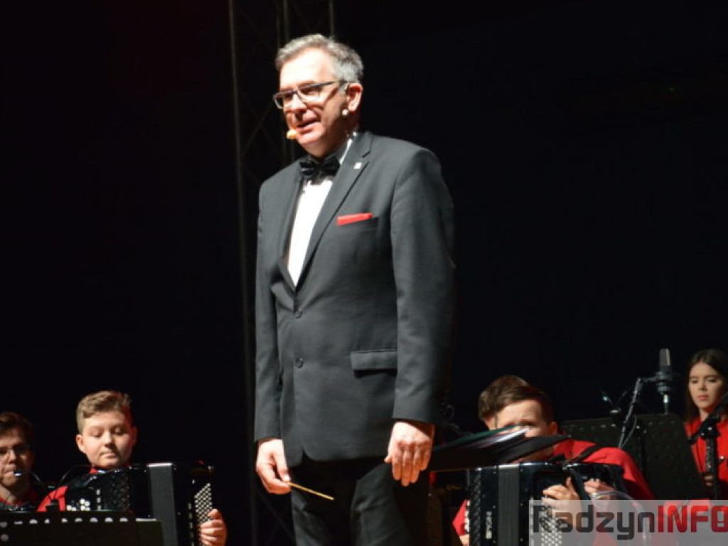 Arti Sentemo na Nowy Rok