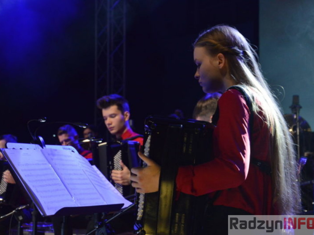 Arti Sentemo na Nowy Rok