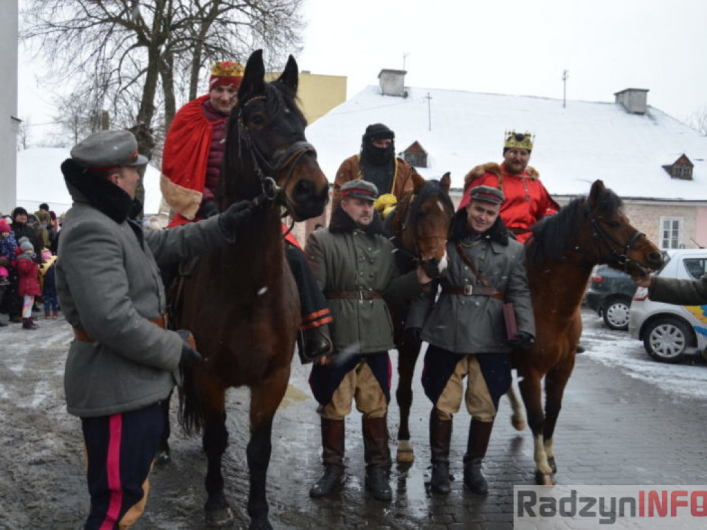 Mędrcy przybyli do Dzieciątka