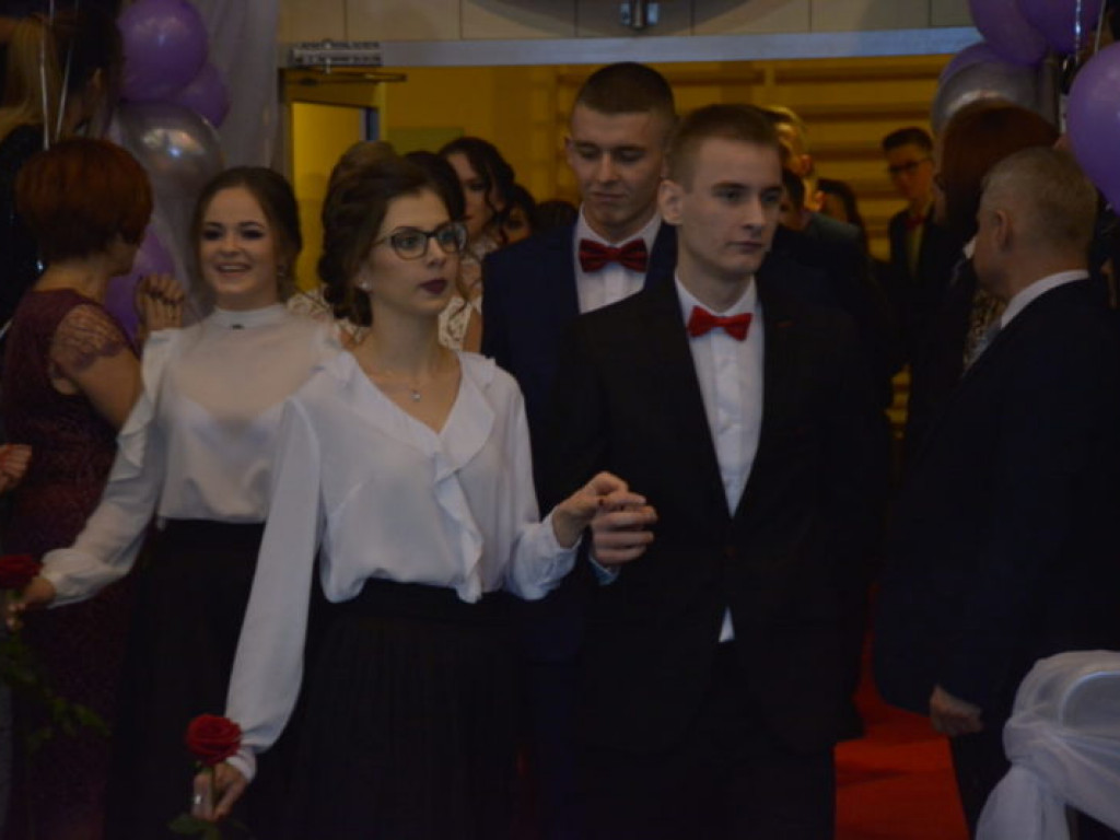 100-dniówka w ZSP, czyli poloneza czas zacząć!