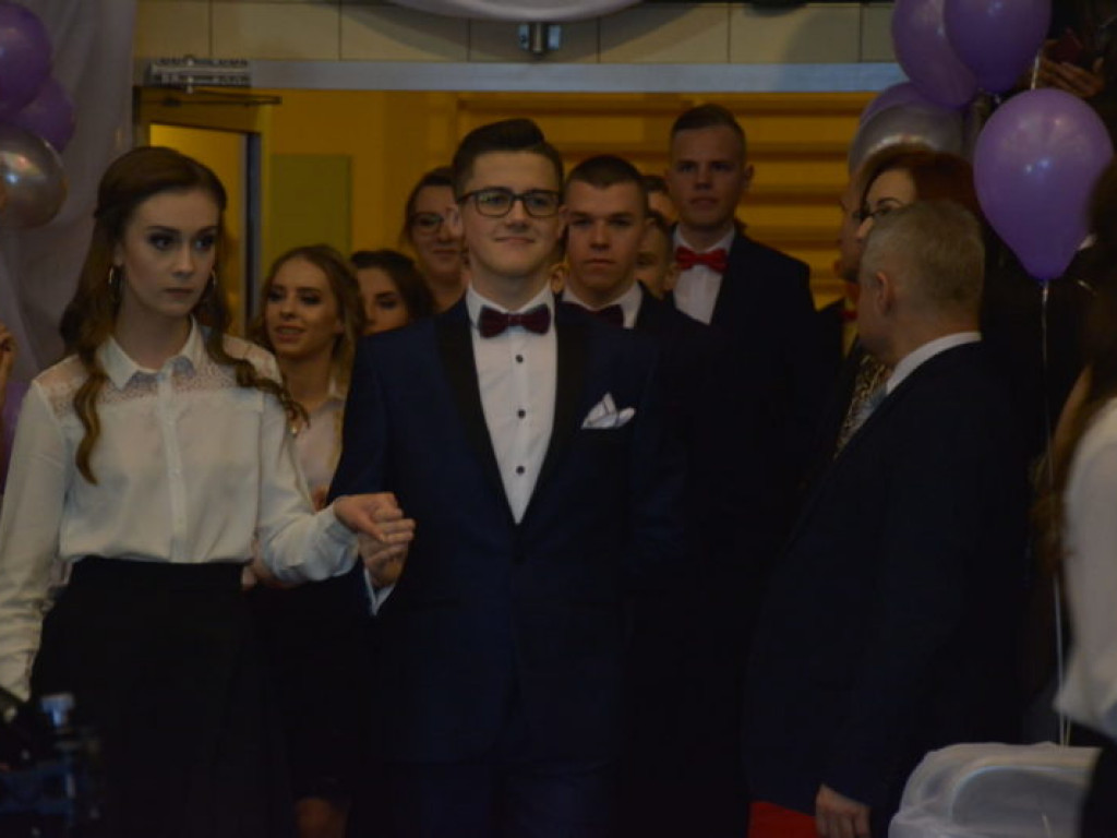 100-dniówka w ZSP, czyli poloneza czas zacząć!