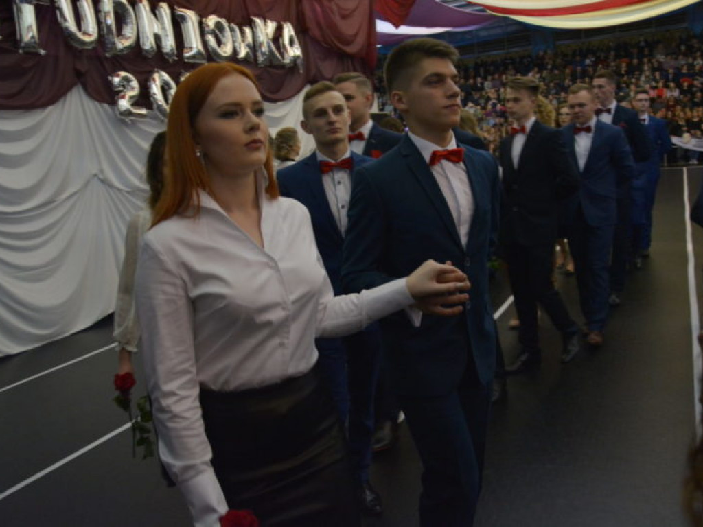 100-dniówka w ZSP, czyli poloneza czas zacząć!