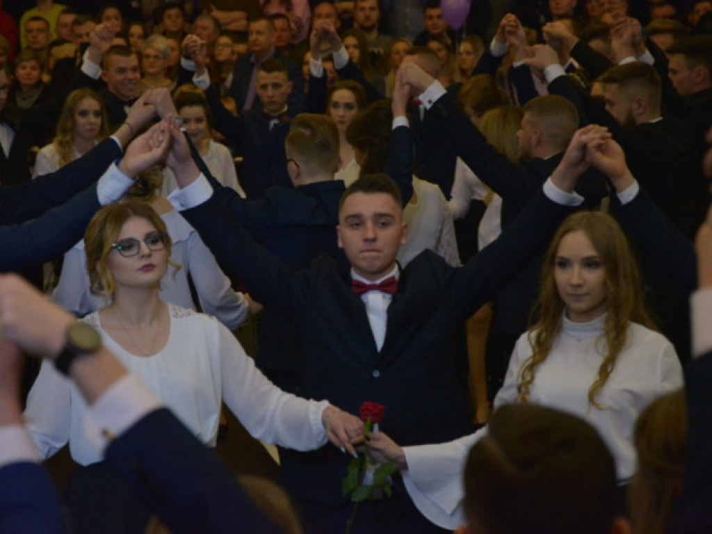 100-dniówka w ZSP, czyli poloneza czas zacząć!