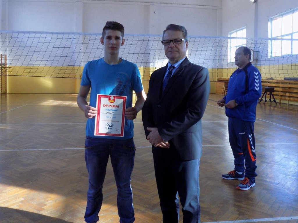 Emocje pod siatką w gminie Radzyń