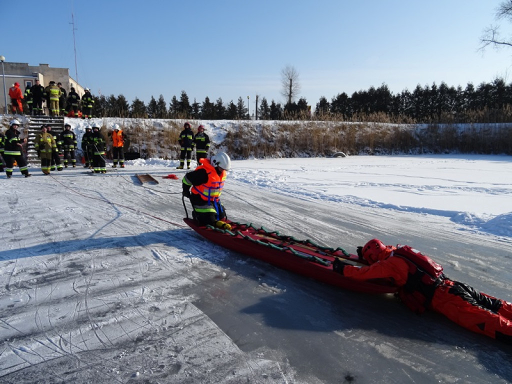Ćwiczenia z zakresu ratownictwa lodowego
