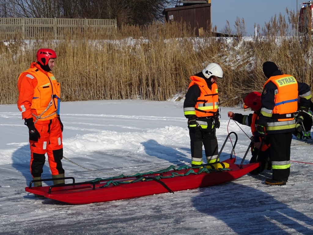 Ćwiczenia z zakresu ratownictwa lodowego