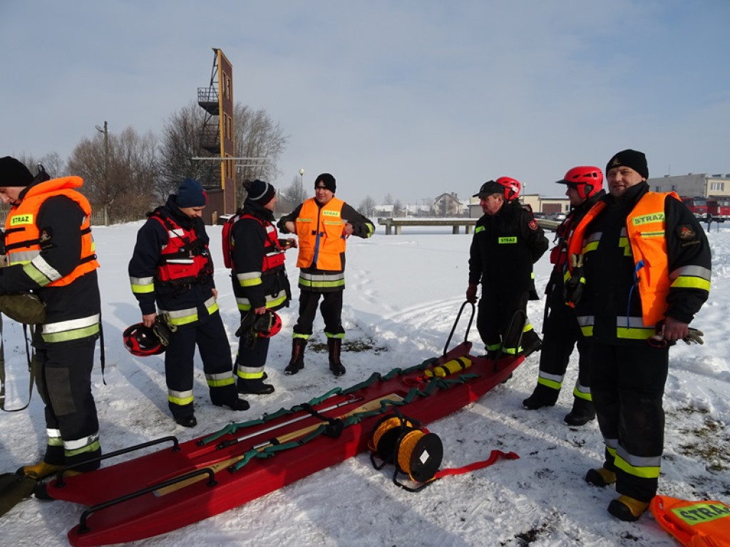 Ćwiczenia z zakresu ratownictwa lodowego