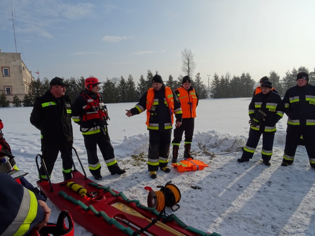 Ćwiczenia z zakresu ratownictwa lodowego