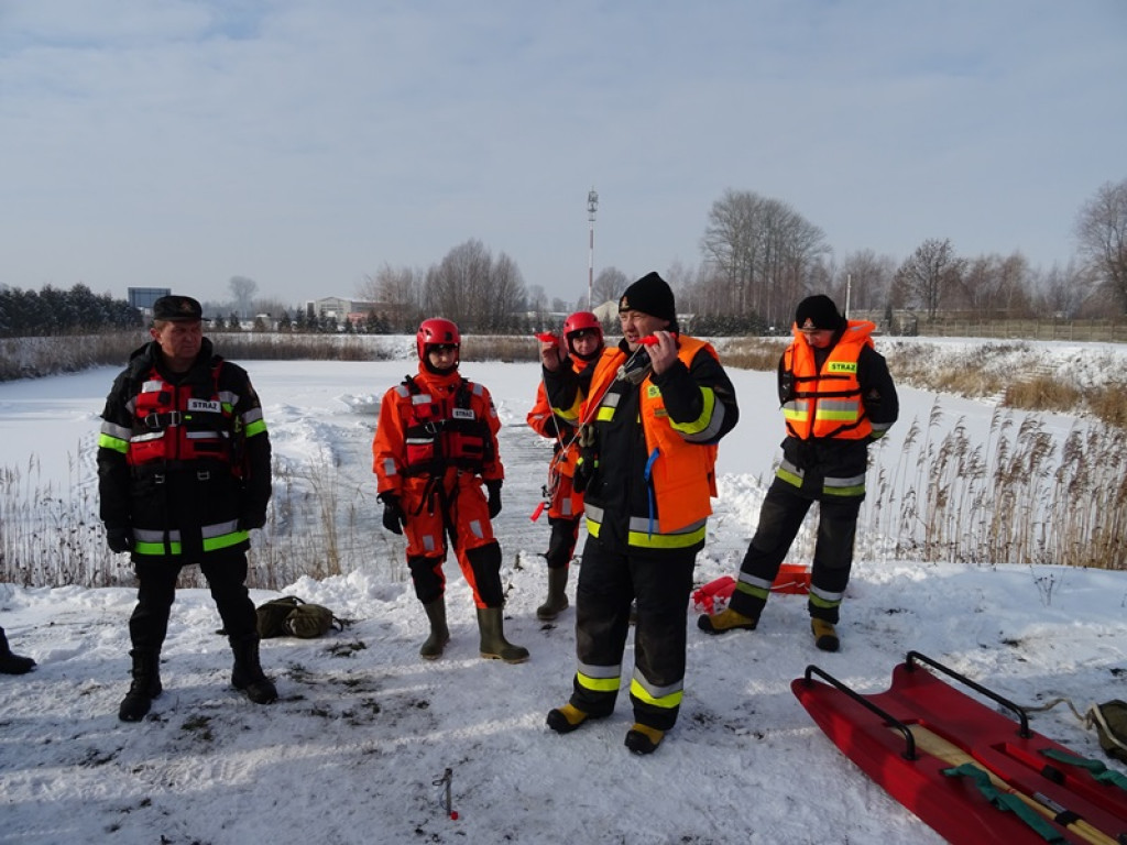 Ćwiczenia z zakresu ratownictwa lodowego