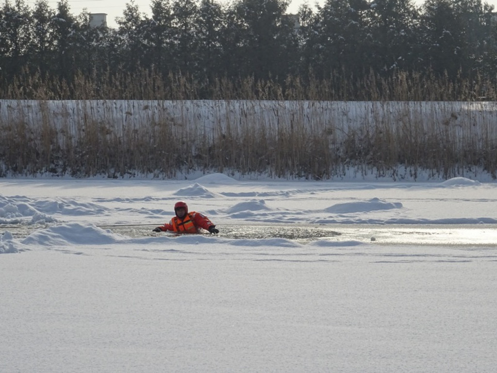 Ćwiczenia z zakresu ratownictwa lodowego