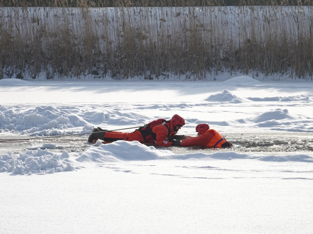 Ćwiczenia z zakresu ratownictwa lodowego