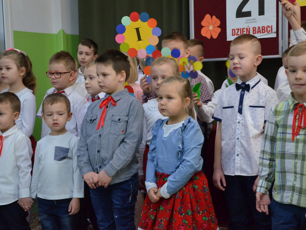 Dzień Babci i Dziadka w Szkole Podstawowej w Białej