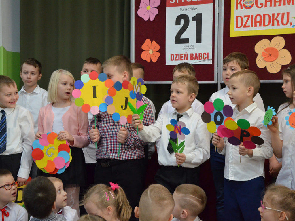 Dzień Babci i Dziadka w Szkole Podstawowej w Białej