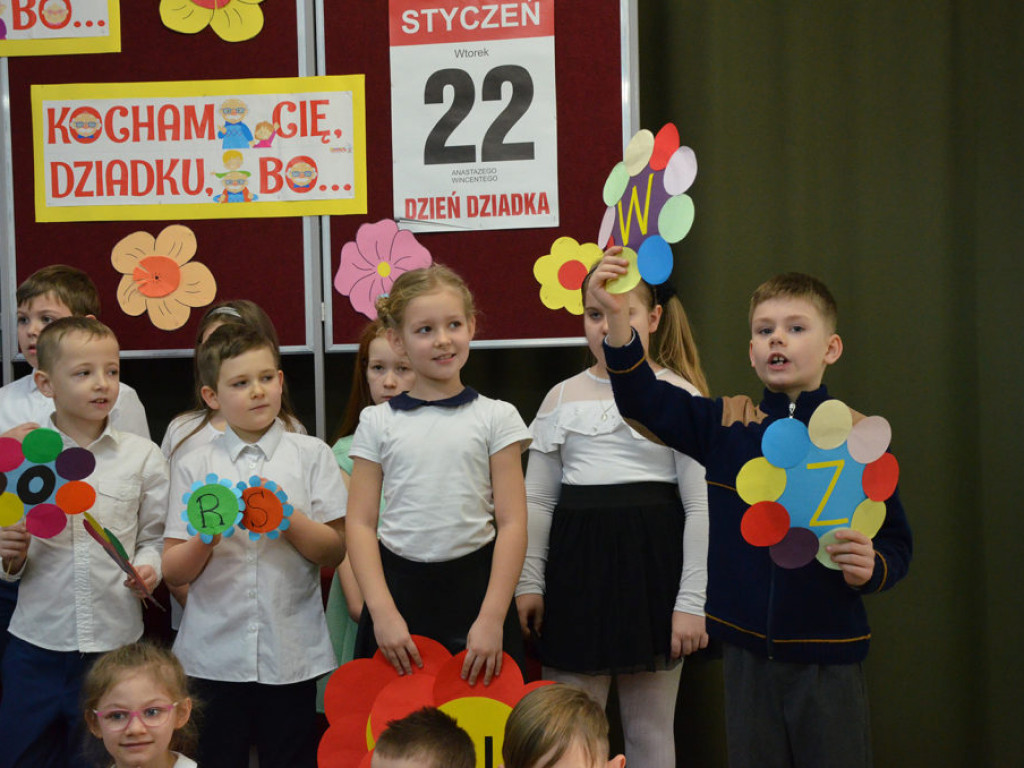 Dzień Babci i Dziadka w Szkole Podstawowej w Białej