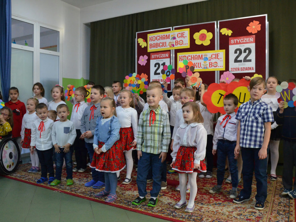 Dzień Babci i Dziadka w Szkole Podstawowej w Białej
