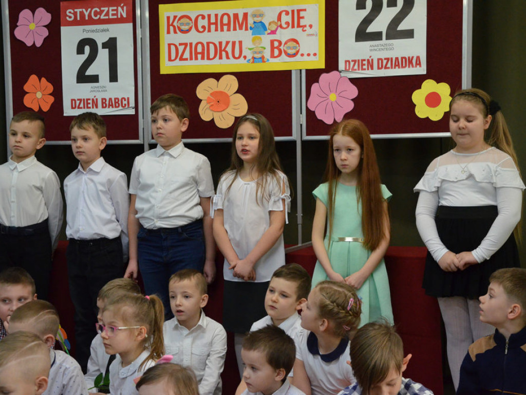 Dzień Babci i Dziadka w Szkole Podstawowej w Białej