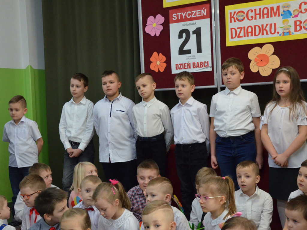 Dzień Babci i Dziadka w Szkole Podstawowej w Białej