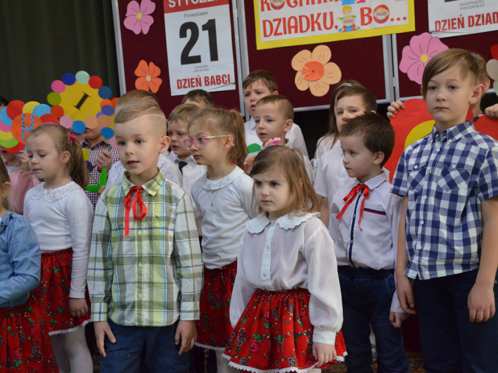 Dzień Babci i Dziadka w Szkole Podstawowej w Białej