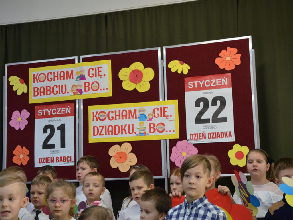 Dzień Babci i Dziadka w Szkole Podstawowej w Białej
