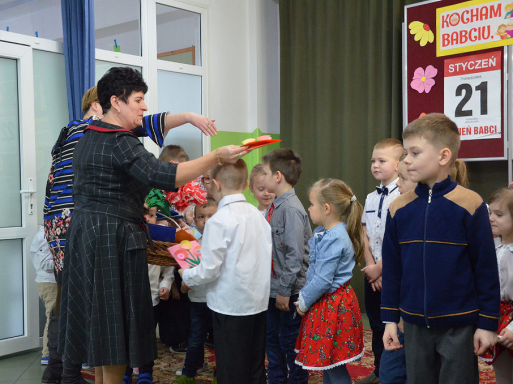 Dzień Babci i Dziadka w Szkole Podstawowej w Białej
