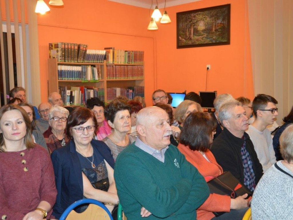 Spotkanie z podróżniczką Moniką Radzikowską