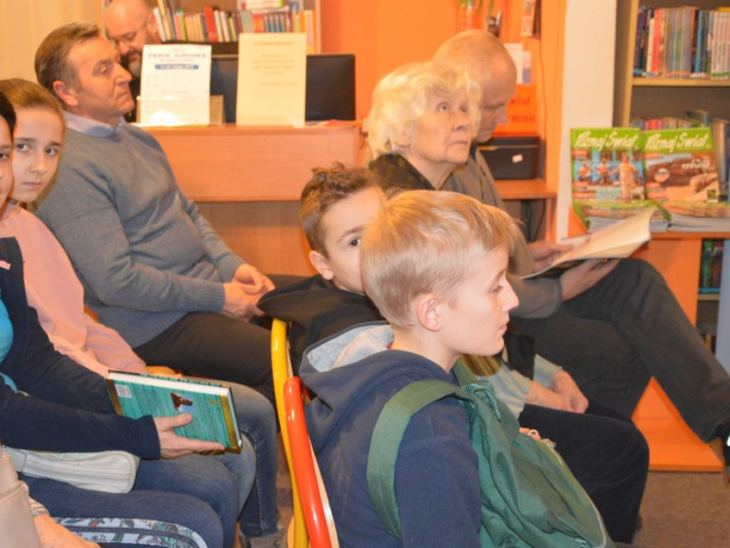 Spotkanie z podróżniczką Moniką Radzikowską