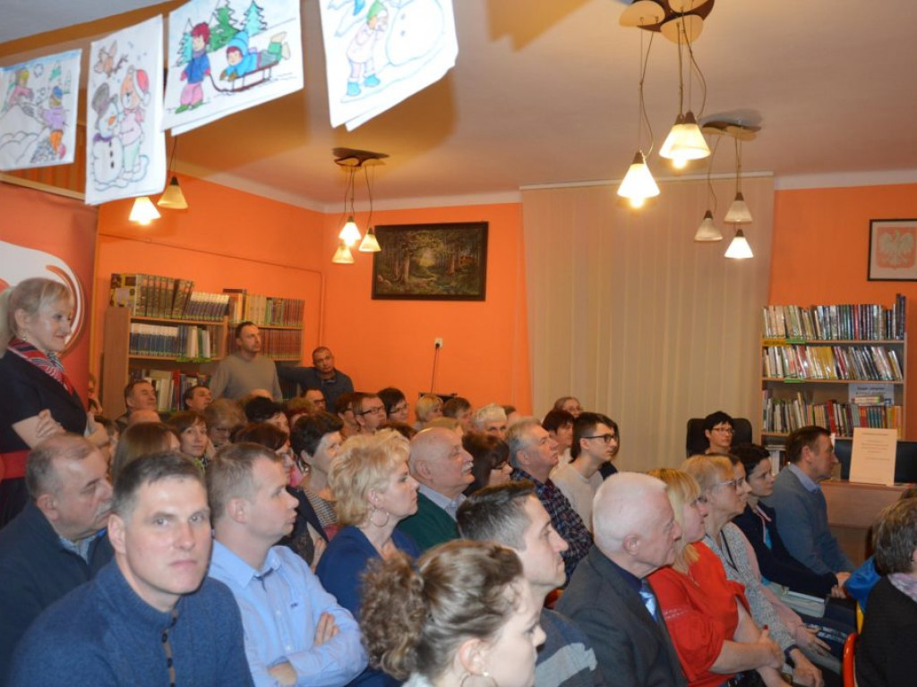 Spotkanie z podróżniczką Moniką Radzikowską