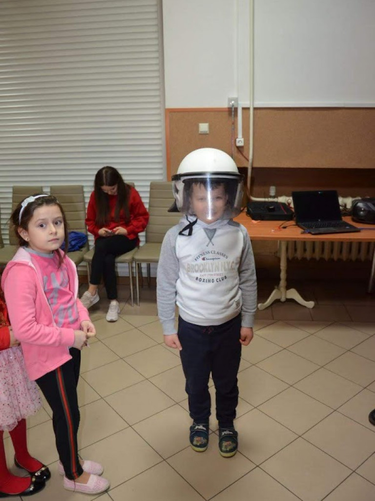 Spotkanie dzieci z gminy Ulan-Majorat z policjantami