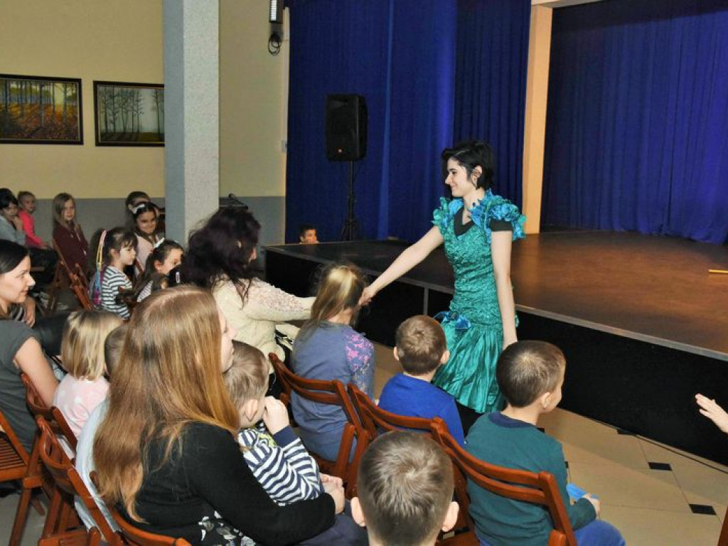 Ferie w GOK w Kąkolewnicy - podsumowanie pierwszego tygodnia i zdjęcia