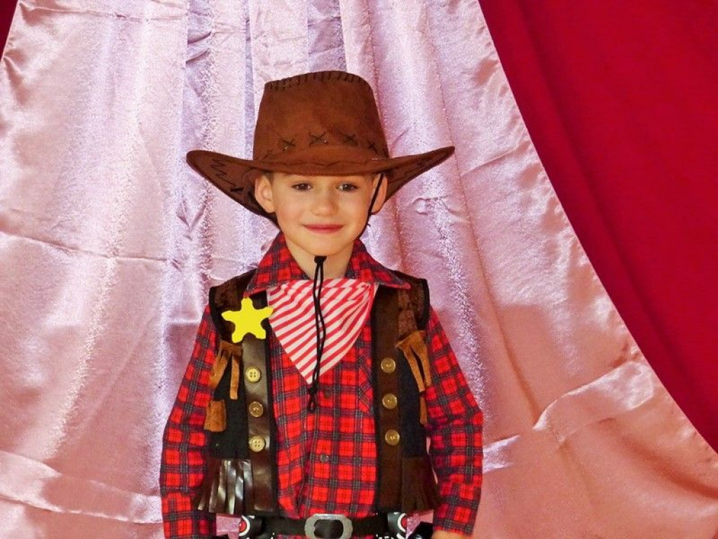 Bal przebierańców w Szkole Podstawowej w Żakowoli Poprzecznej