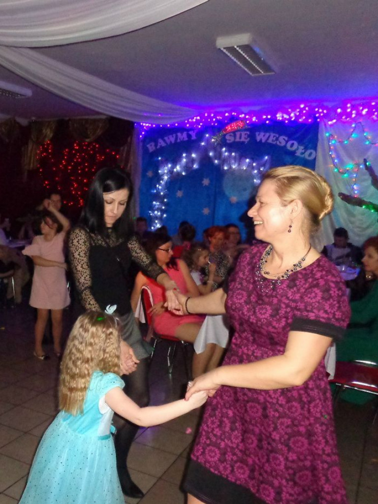 Zabawa w Szkole Podstawowej w Grabowcu