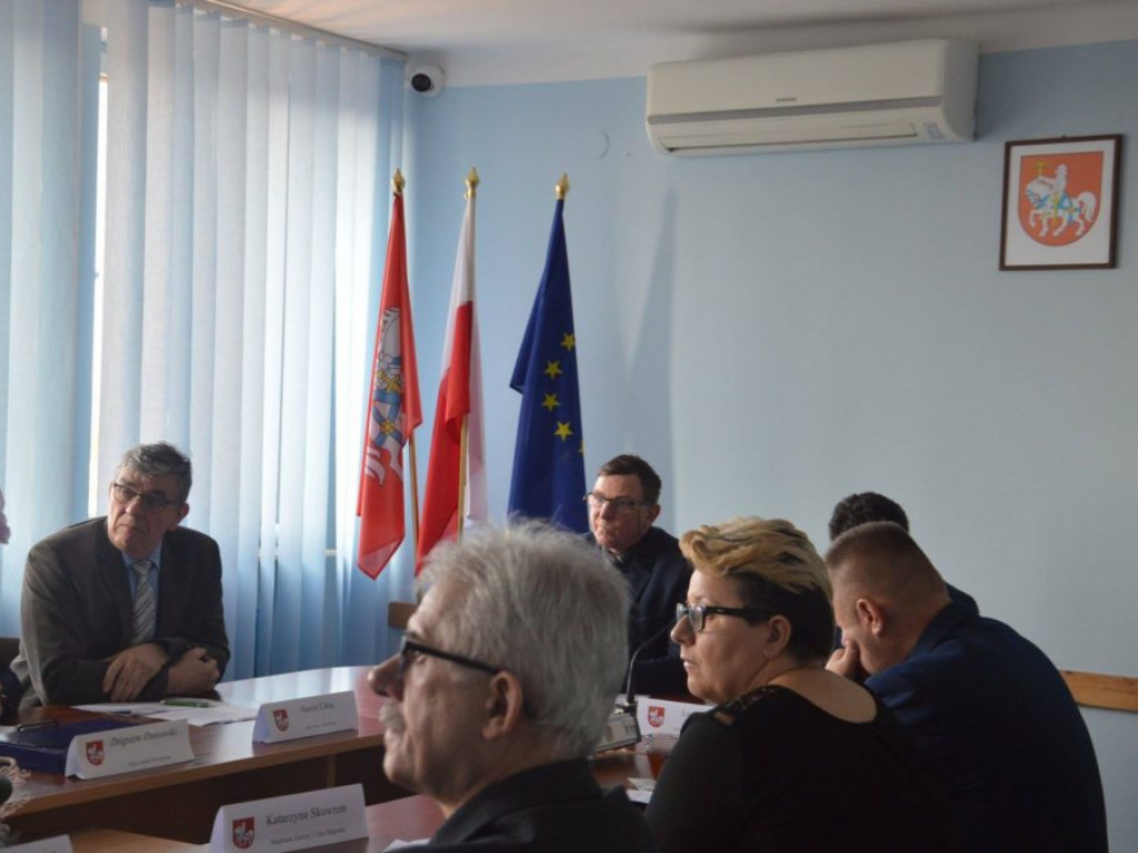 Rada Gminy w Ulanie-Majoracie rozpatrywała skargę mieszkańców wsi Domaszewnica