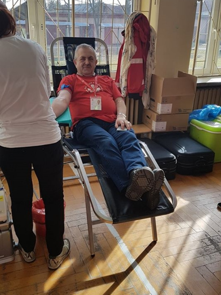 Akcja pomocy Adamowi Jeżowi