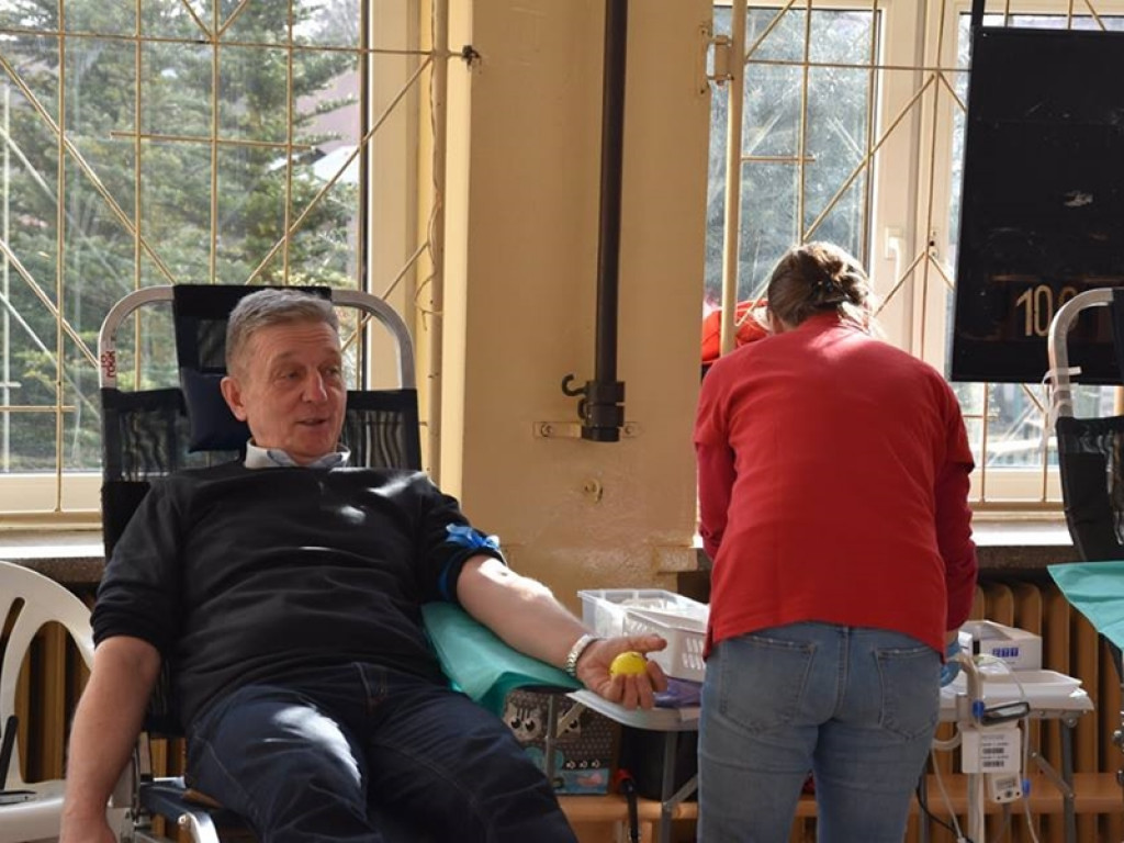 Akcja pomocy Adamowi Jeżowi