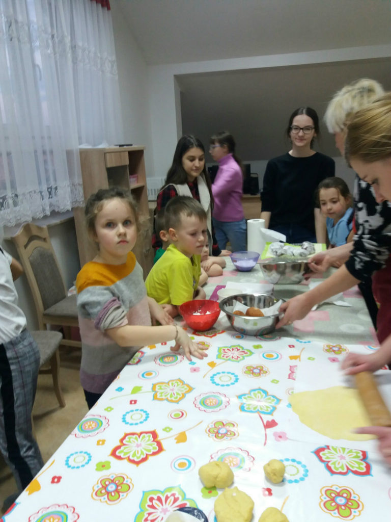 Karnawałowe wypieki w GOKiS-ie