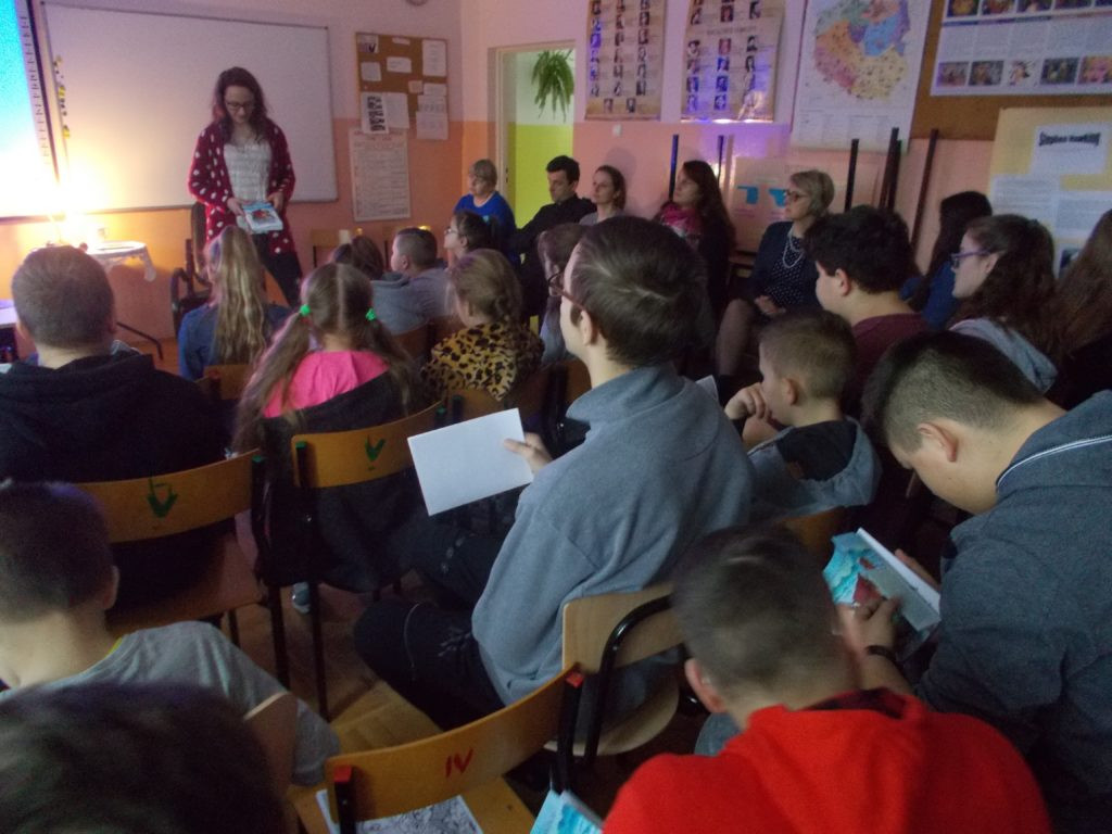 Spotkanie autorskie w Szkole Podstawowej w Ostrówkach