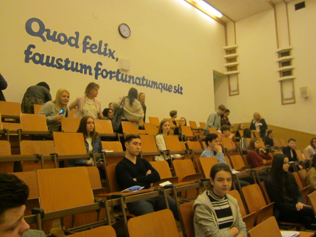 Uczennice LO w Komarówce w Olimpiadzie Języka Rosyjskiego